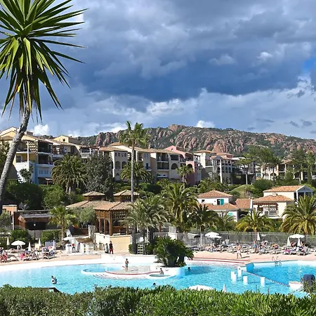 Lägenhet Village Cap Esterel - Le Belvedere-2 By Interhome